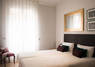 Hotel Forget Me Not