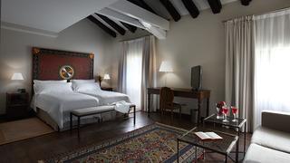 Гостиница Iriarte Jauregia Hotel