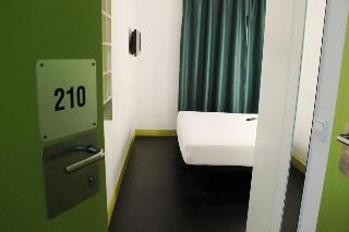Гостиница Hostal Gat Xino