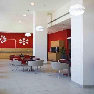 Гостиница ibis Barcelona Mataro