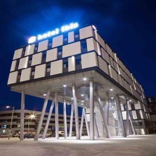 Гостиница ibis Barcelona Mataro