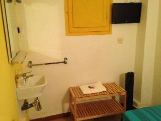 Hotel Hostal Delfos