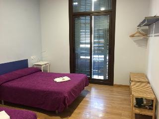 Гостиница Hostal Delfos