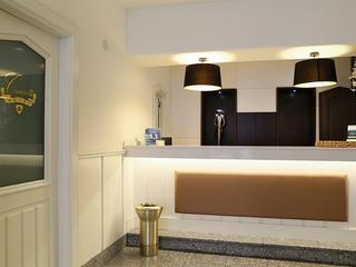 Гостиница Hostal Carlos III