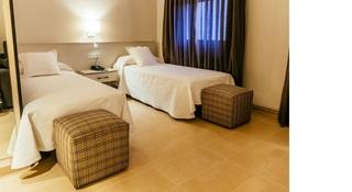 Гостиница New Hotel Colon