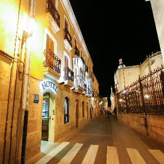 Гостиница Hotel Arcos Catedral