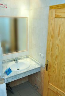 Гостиница Hostal Valdepenas