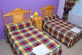 Гостиница Hostal Valdepenas