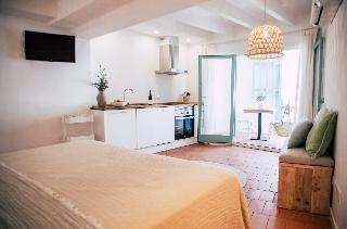 Гостиница Hostal Ses Negres