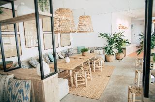 Гостиница Hostal Ses Negres