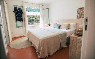 Гостиница Hostal Ses Negres