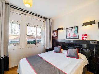 Гостиница Hostal Athenas