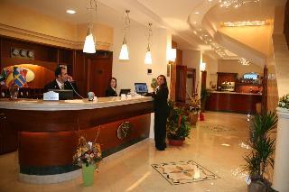 Гостиница Ranch Palace Hotel