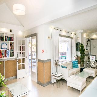 Гостиница Apartamentos Las Gaviotas The Home Collection