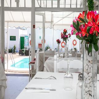 Гостиница Apartamentos Las Gaviotas The Home Collection