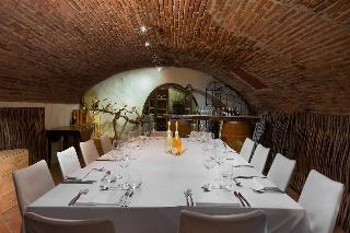 Гостиница Abbaye des Capucins Spa & Resort