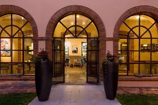 Гостиница Abbaye des Capucins Spa & Resort