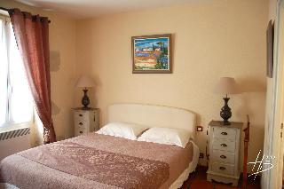 Hotel L'Hostellerie Des Ducs