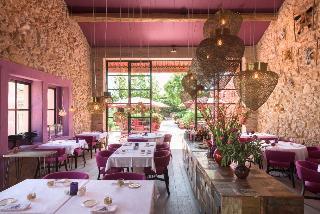 Chateau & Village Castigno - Wine Hotel & Resort