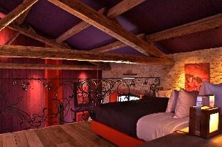 Chateau & Village Castigno - Wine Hotel & Resort