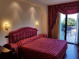 Admiral Hotel Villa Erme