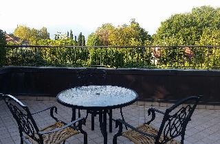 Admiral Hotel Villa Erme