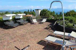Admiral Hotel Villa Erme