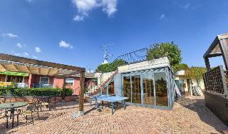 Admiral Hotel Villa Erme