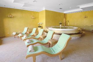 Гостиница Due Lune Resort Golf & Spa