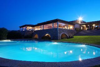 Гостиница Due Lune Resort Golf & Spa