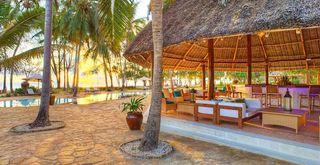 Гостиница Bluebay Beach Resort