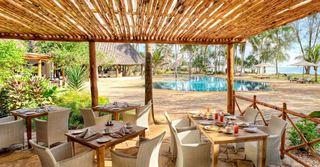 Гостиница Bluebay Beach Resort
