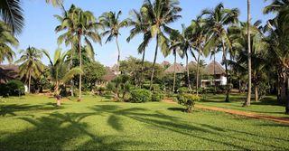 Гостиница Bluebay Beach Resort