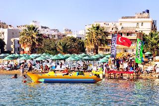 Гостиница Tuntas Beach Hotel Altinkum