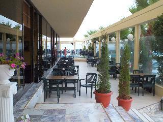 Гостиница Tuntas Beach Hotel Altinkum