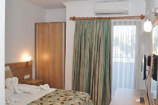 Selenium Hotel