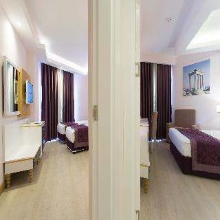 Гостиница Water Side Resort & Spa