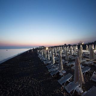 Гостиница Water Side Resort & Spa