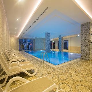Гостиница Water Side Resort & Spa