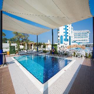 Гостиница Water Side Resort & Spa