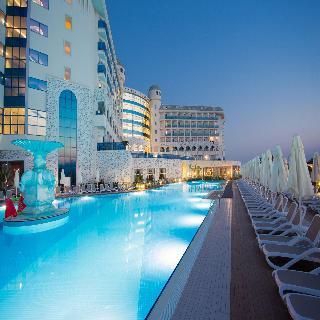 Гостиница Water Side Resort & Spa