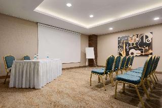 Гостиница Ramada by Wyndham Elazig