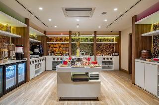 Гостиница Hampton by Hilton Izmir Aliaga