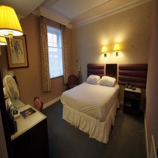 Hotel St. George