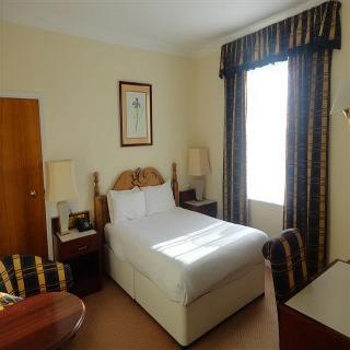 Hotel St. George