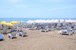 Гостиница The Sansa Hotel & Spa