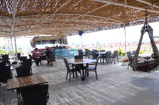 Гостиница The Sansa Hotel & Spa