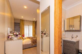 Hotel Ixora Bomonti