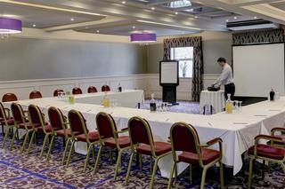 Hotel Reigate Manor Htl