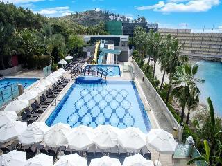 Гостиница Asrin Beach Hotel